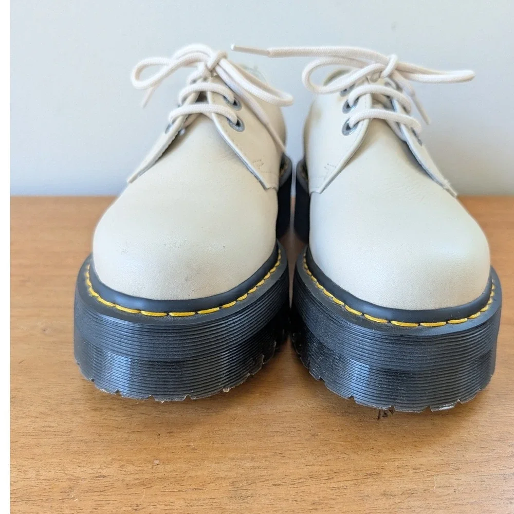 Dr. Martens‎ 8053 Quad Platform Pisa Leather Shoes Parchment Beige 30612 US 9 L